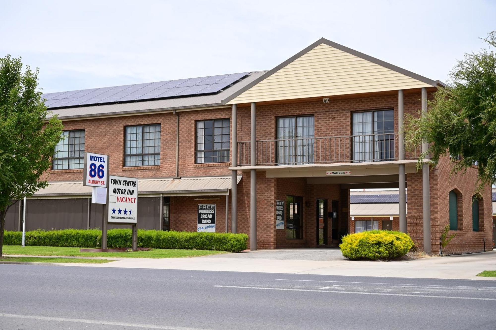 Holbrook Town Centre Motor Inn Buitenkant foto