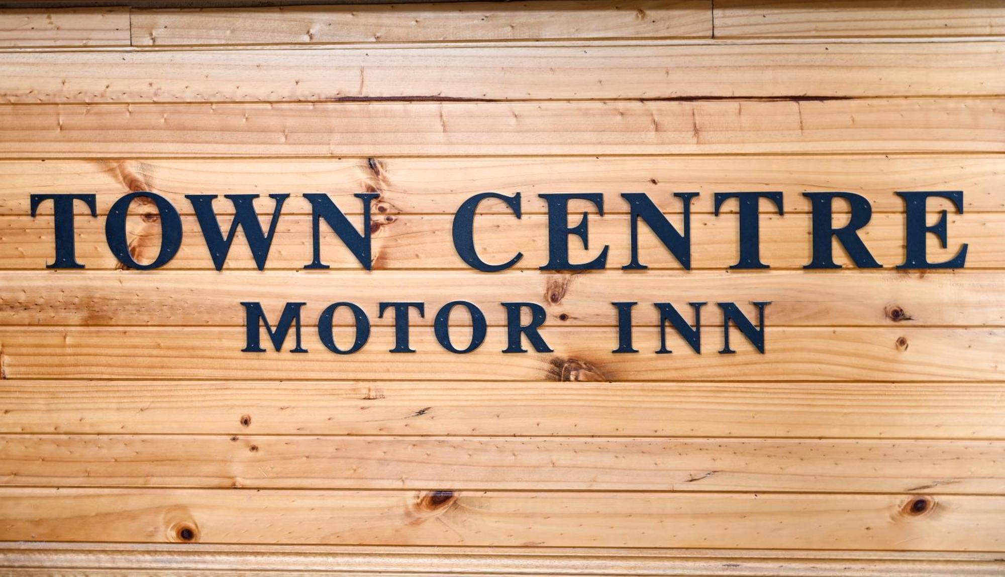 Holbrook Town Centre Motor Inn Buitenkant foto